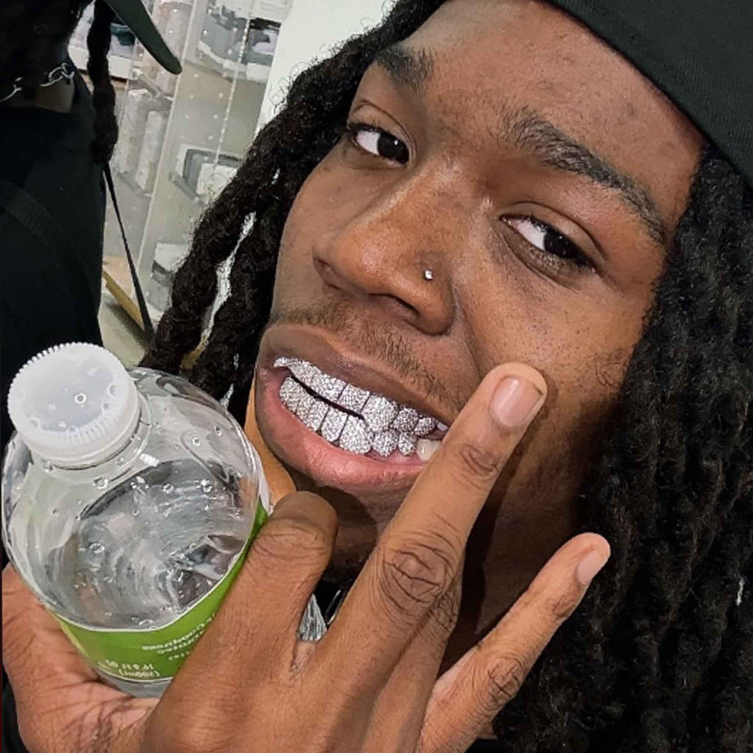 Vampire Fangs Custom Moissanite Grillz
