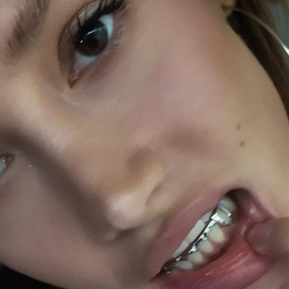 Star Open Face Fang Custom Grillz