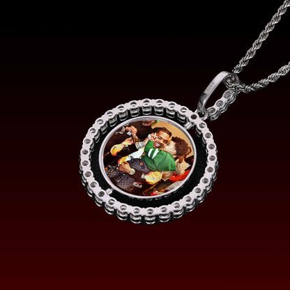 Spinning Round Custom Moissanite Pendant