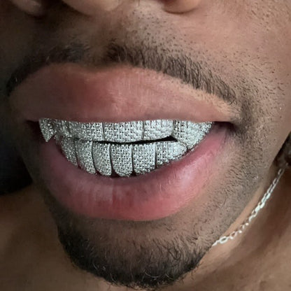 Vampire Fangs Custom Moissanite Grillz